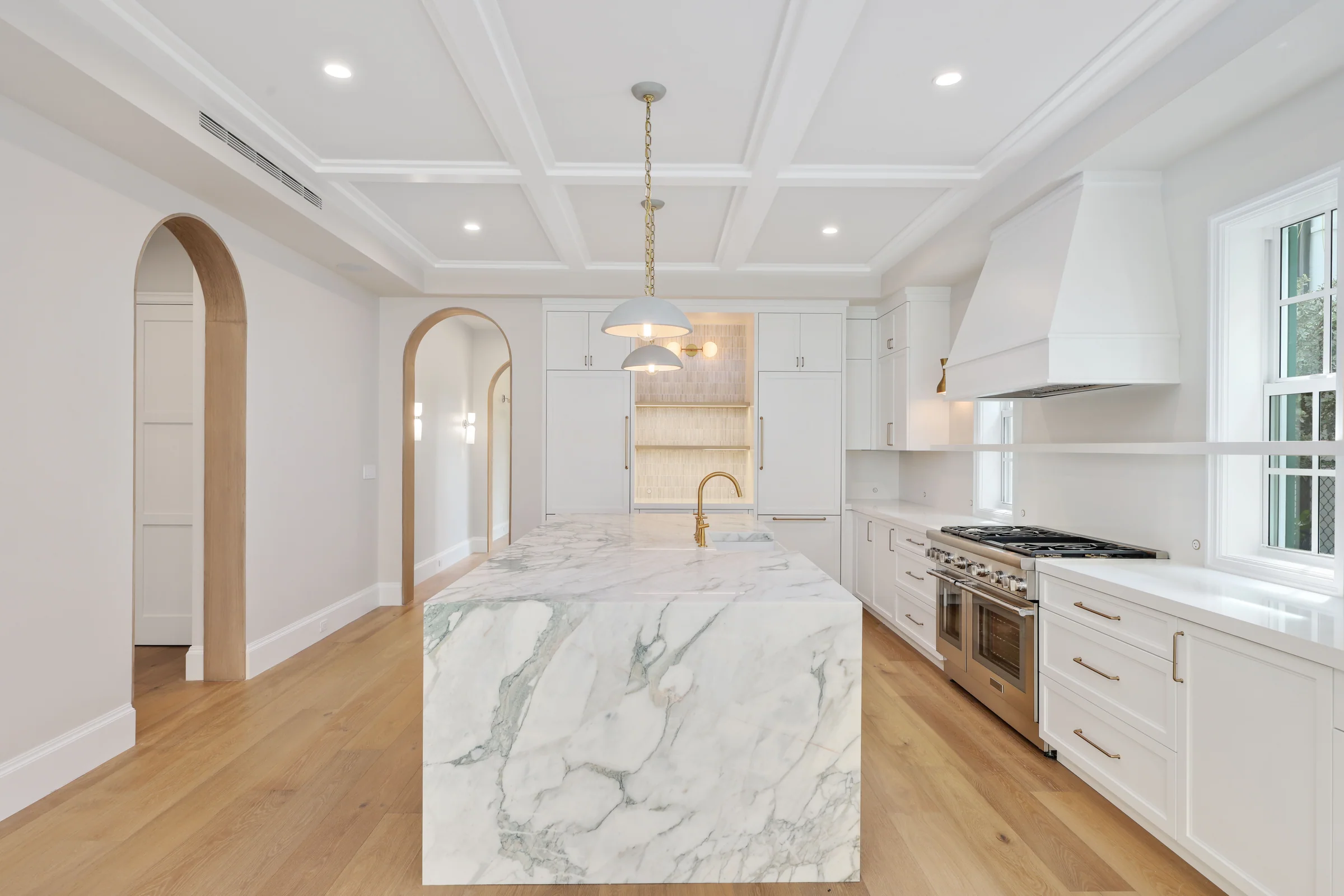 309 Greymon Drive, kitchen